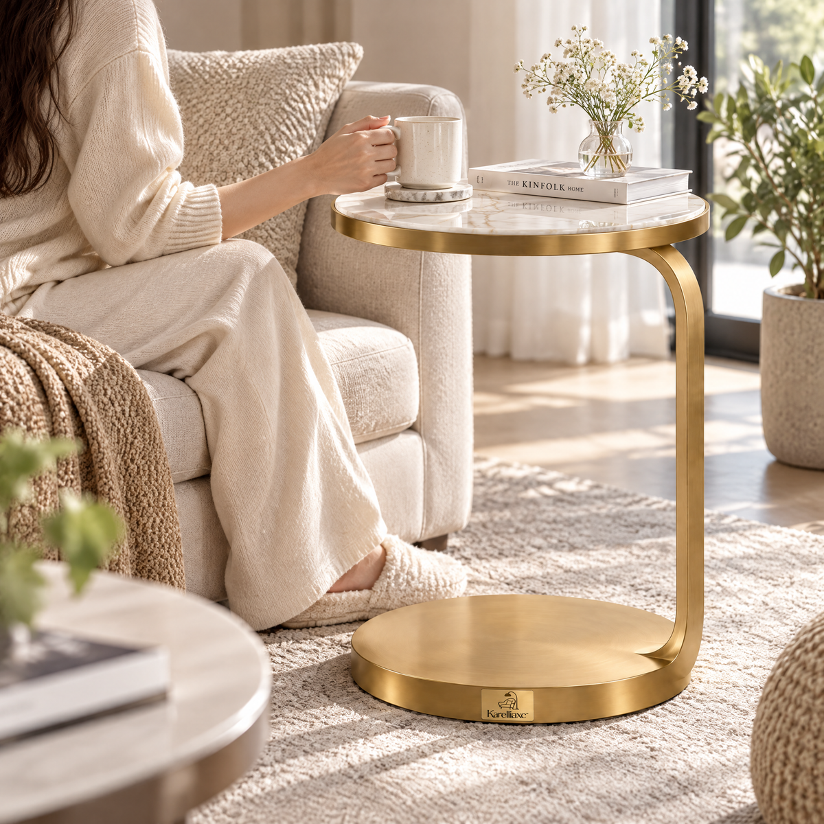 Karelliaxc™ Couch Side Table – C-Shaped Sofa End Table with Round Marble-Look Top, Gold Metal Frame & Space-Saving Design